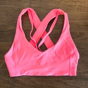 Lululemon sports bra
